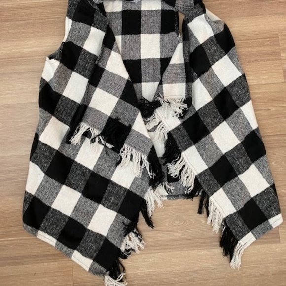 FAVLUX FASHION WOMEN'S CHECKERED HOODED SHAWL - Picture 3 of 4